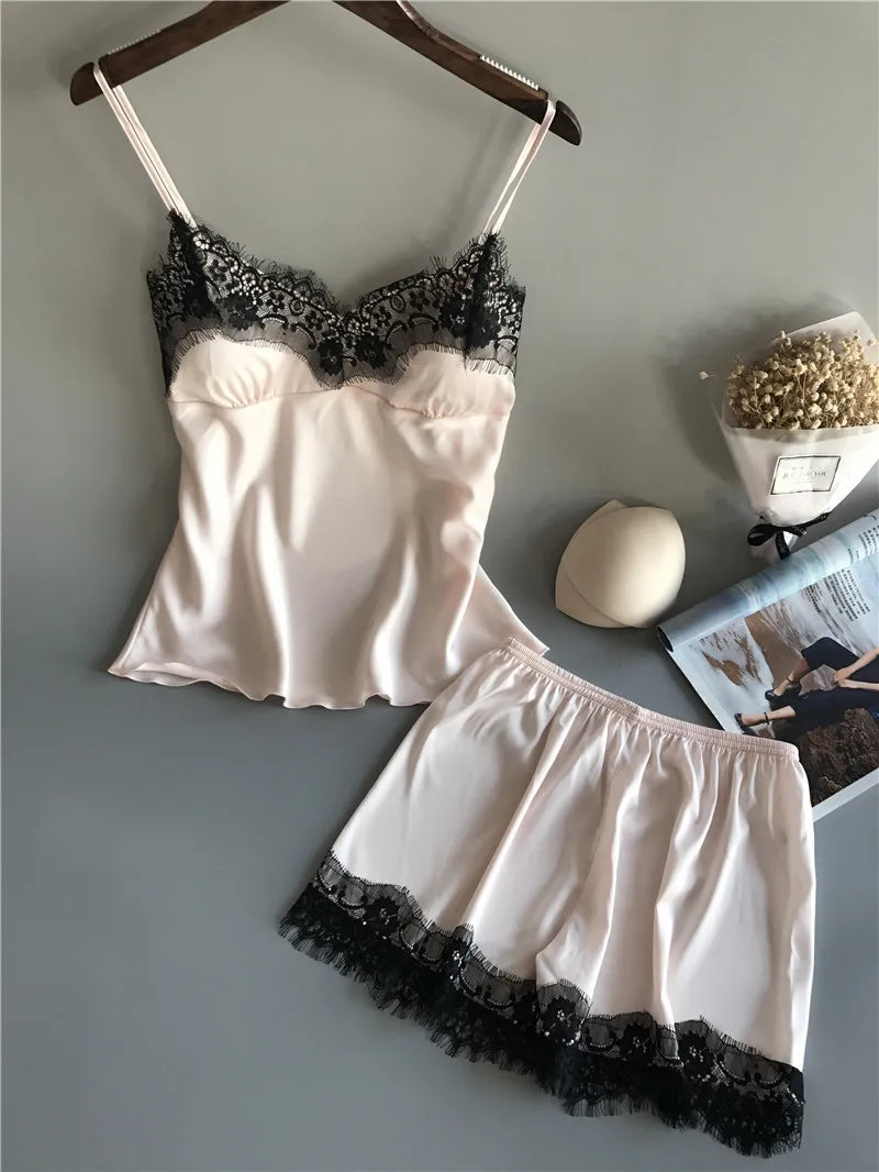 Satin Damen-Pyjama Zweiteiler – Kurz & ElegantElegant, feminin und herrlich bequem