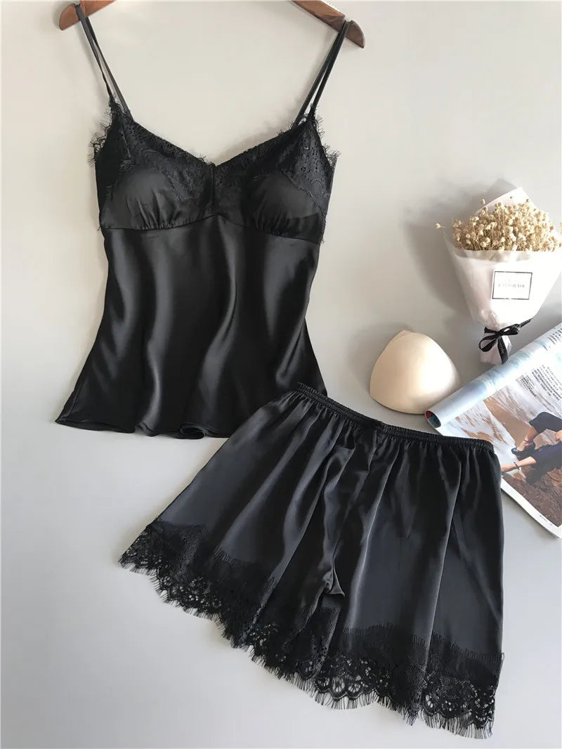 Satin Damen-Pyjama Zweiteiler – Kurz & ElegantElegant, feminin und herrlich bequem
